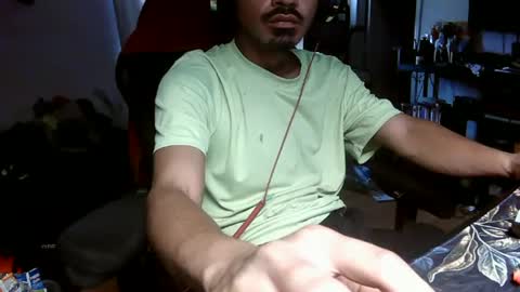 hungnheavy online show from June 2026 07:49:01 PM