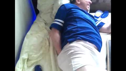 Bedwetboys online show from May 2026 12:14:02 PM