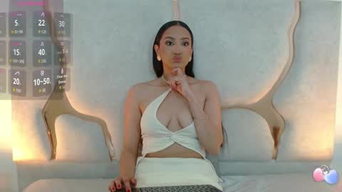 Snapshot of beella_tay1 chatting on September 2025 02:41:01 PM BELLA online show from September 2025 02:41:01 PM