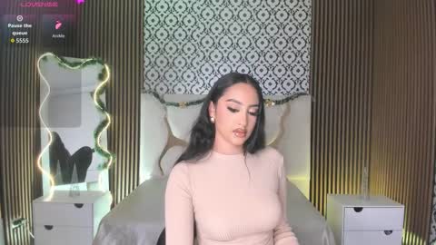 BELLA online show from November 2025 09:37:02 PM