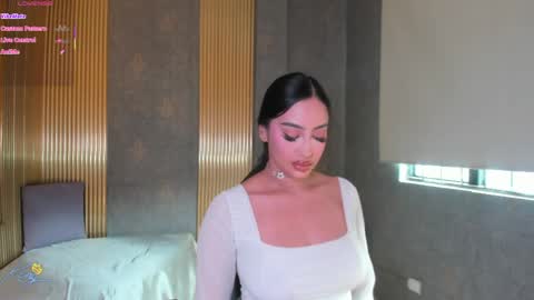 Snapshot of beella_tay1 chatting on April 2026 02:39:01 PM BELLA online show from April 2026 02:39:01 PM