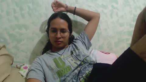 Snapshot of beentage chatting on December 2024 05:28:02 AM Alex online show from December 2024 05:28:02 AM