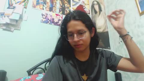 Snapshot of beentage chatting on January 2025 07:42:01 AM Alex online show from January 2025 07:42:01 AM