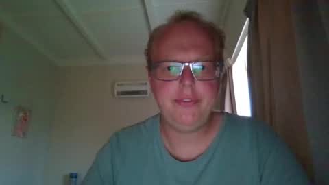 Snapshot of beentomars chatting on January 2025 07:11:02 AM beentomars online show from January 2025 07:11:02 AM