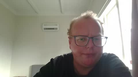 Snapshot of beentomars chatting on April 2026 04:35:01 AM beentomars online show from April 2026 04:35:01 AM