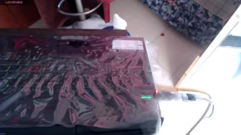 Snapshot of bekkasquirt chatting on March 2025 09:08:02 PM bekkasquirt online show from March 2025 09:08:02 PM