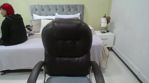 Snapshot of bela_craxkerr chatting on January 2026 12:29:02 PM Bela online show from January 2026 12:29:02 PM