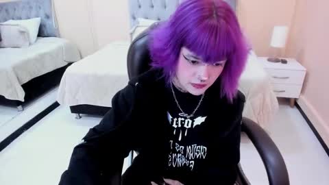 Snapshot of bela_craxkerr chatting on February 2026 01:18:02 PM Bela online show from February 2026 01:18:02 PM