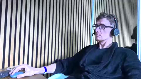 SexFriendFrance online show from January 2026 12:10:01 PM