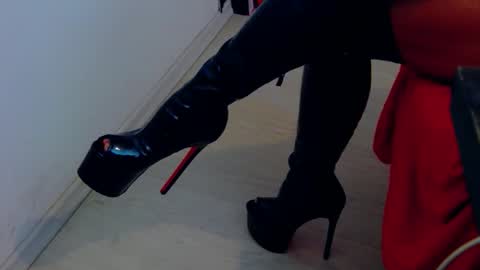 BelatrixDomme online show from May 2026 07:05:02 AM