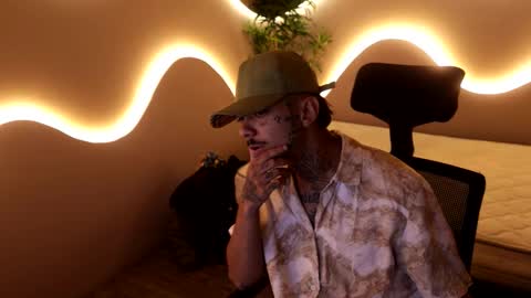 belfegore_ online show from February 2026 04:02:01 AM