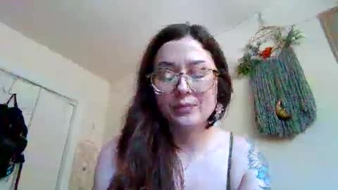 bella9519 online show from April 2026 05:46:02 PM