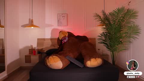 Snapshot of bella__donne chatting on October 2025 11:22:01 AM online show from October 2025 11:22:01 AM