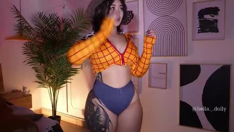 Snapshot of bella__donne chatting on May 2026 11:49:01 AM online show from May 2026 11:49:01 AM