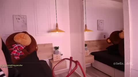 Snapshot of bella__donne chatting on May 2026 12:23:02 PM online show from May 2026 12:23:02 PM