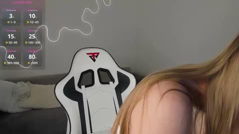 Snapshot of bella__sss chatting on January 2026 03:12:02 AM Hi I am Bella online show from January 2026 03:12:02 AM