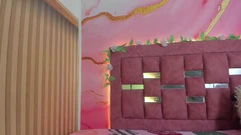 Melanie  online show from July 2026 10:44:02 AM
