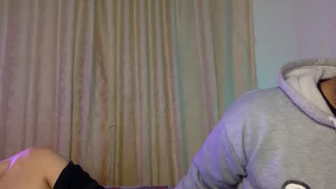 Snapshot of bella_and_koko chatting on February 2026 10:52:02 PM bella_and_koko online show from February 2026 10:52:02 PM