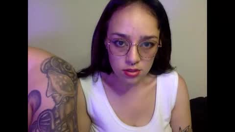 Snapshot of bella_and_koko chatting on April 2026 12:05:02 AM bella_and_koko online show from April 2026 12:05:02 AM