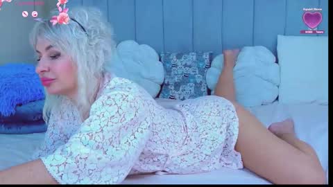 Bella online show from November 2025 07:43:01 AM