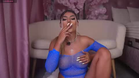 Emma  Bella online show from July 2026 10:50:02 PM