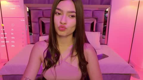 Bella  online show from November 2025 03:29:02 AM