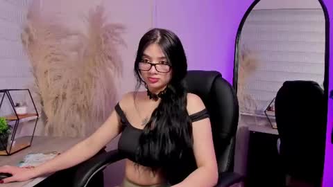 Bella Corbin   online show from July 2026 08:40:01 PM
