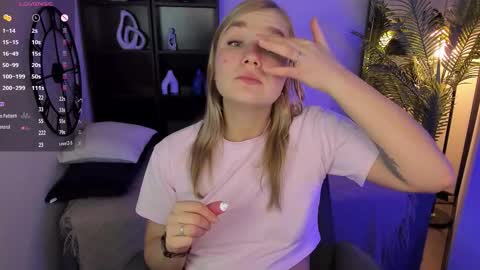 Bella online show from December 2025 09:07:01 AM