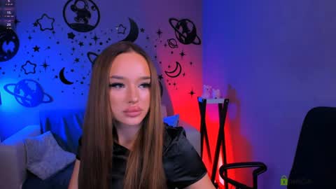 Bella online show from August 2026 07:27:01 PM