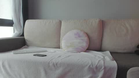 Snapshot of bella_hot77 chatting on December 2024 07:52:02 AM Anna online show from December 2024 07:52:02 AM