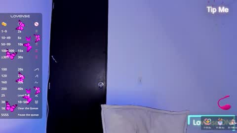 isabella online show from February 2026 10:00:02 PM