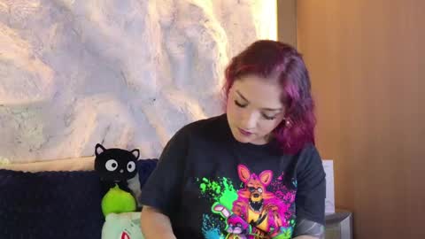  BELLA  online show from May 2026 10:05:01 PM