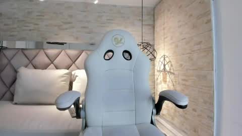 Snapshot of bella_novoa chatting on March 2026 05:13:02 AM BELLA online show from March 2026 05:13:02 AM