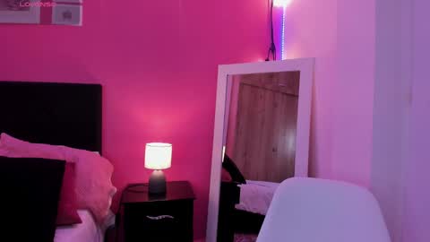 Bella Ponce  online show from January 2025 05:56:01 PM