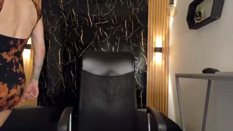     online show from June 2026 08:44:02 PM