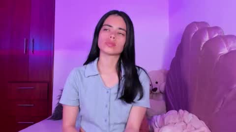 Valeria Model Independent online show from November 2025 05:39:02 AM