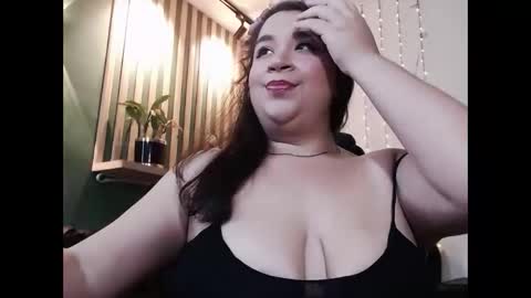 BELLA  online show from October 2025 02:26:01 AM