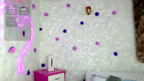 Snapshot of bella_warzon chatting on February 2026 08:17:02 PM bella_warzon online show from February 2026 08:17:02 PM