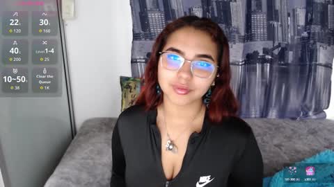 Bella Baker online show from September 2025 09:20:02 PM