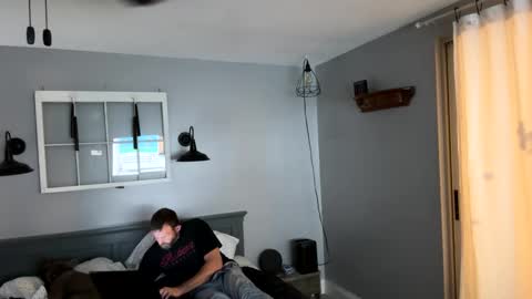 Snapshot of bellabeanz chatting on March 2025 12:42:02 AM Roxy Rain online show from March 2025 12:42:02 AM