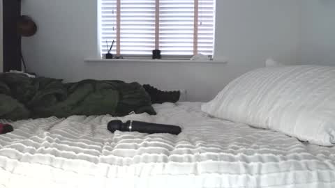 Snapshot of bellablackuk chatting on December 2025 10:52:02 AM Bella Black online show from December 2025 10:52:02 AM