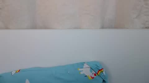 Snapshot of bellacrystall chatting on January 2026 07:54:01 AM bellacrystall online show from January 2026 07:54:01 AM