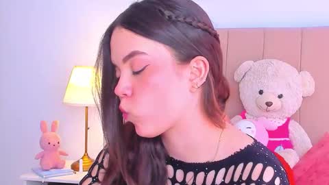 BellaFontana online show from March 2026 05:05:02 PM