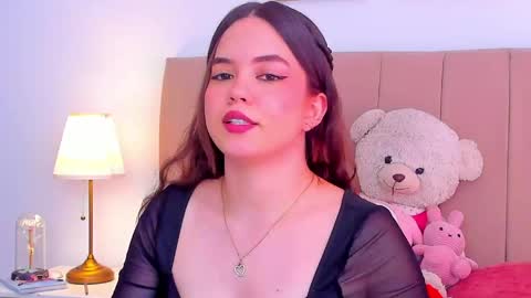 BellaFontana online show from May 2026 06:05:01 PM