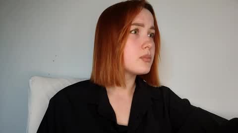 Snapshot of bellahoneyy_ chatting on May 2026 07:11:01 PM Bella online show from May 2026 07:11:01 PM