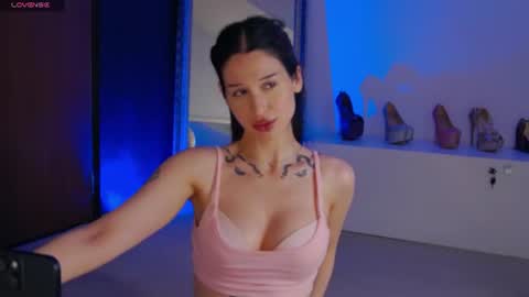 Bella online show from July 2026 11:17:02 AM