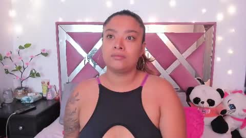 Snapshot of bellalumi chatting on June 2026 04:57:01 AM bellalumi online show from June 2026 04:57:01 AM