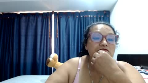 bellanocturna_ online show from July 2026 09:00:01 PM