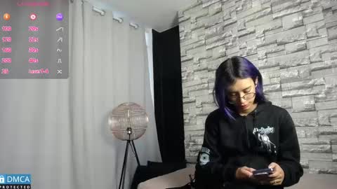   online show from February 2025 12:37:01 PM