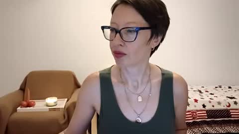 Emma online show from July 2026 07:12:02 PM
